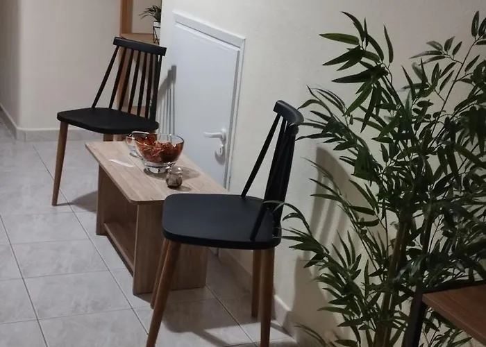 Apartament Maraki's House *
